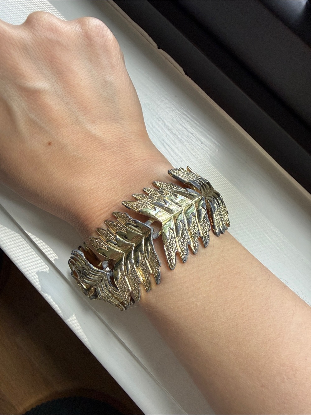 Vintage Gold Leaf Link Cuff Bracelet